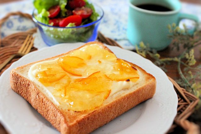夏のご褒美チーズケーキトースト