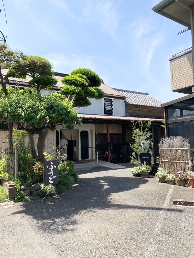 お店の外観