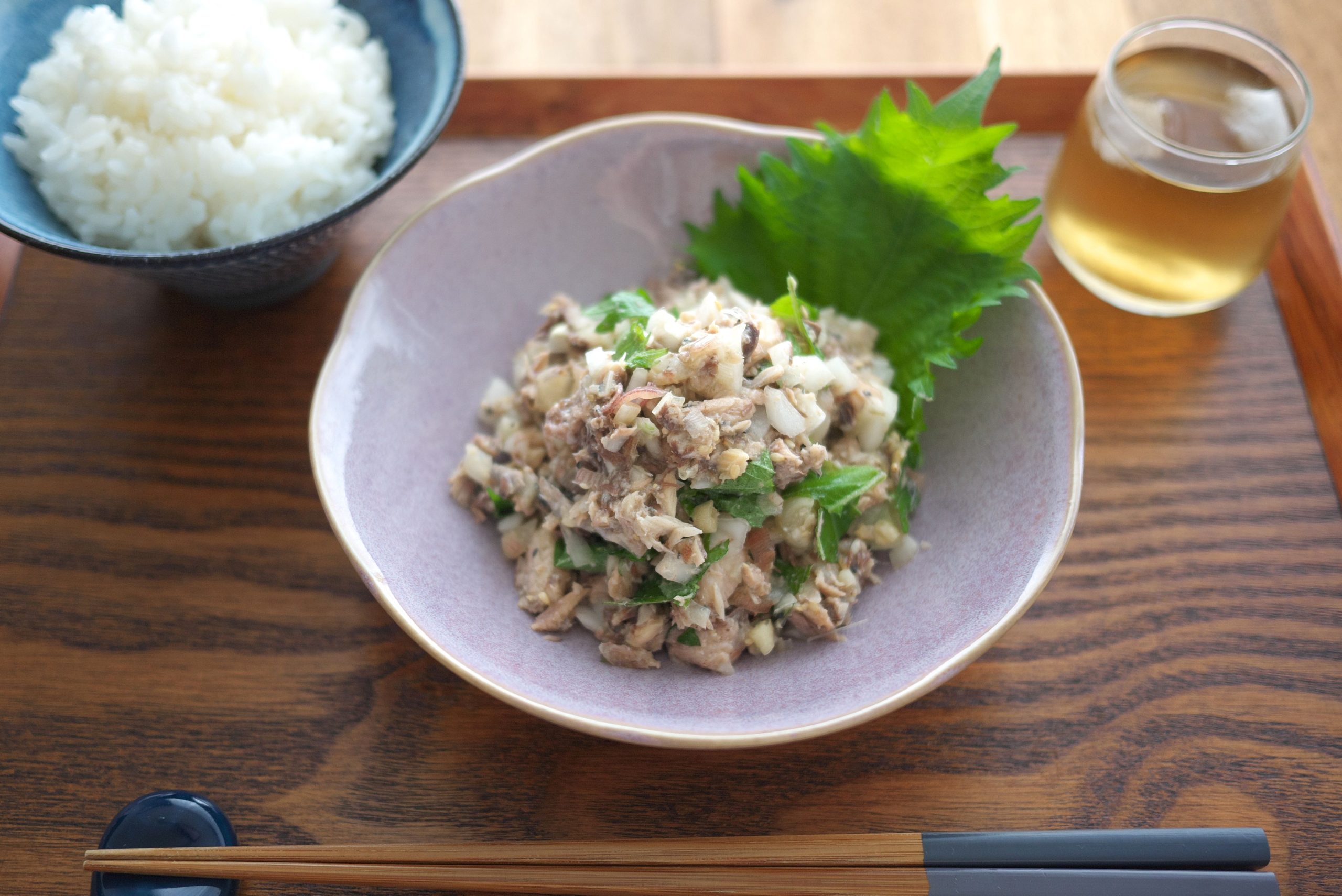 夏バテ撃退！簡単に作れる漁師飯「サバ缶なめろう」