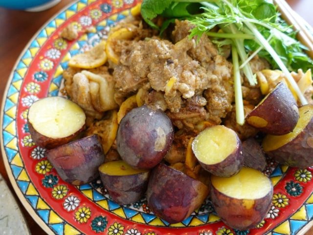 仲良し夫婦の朝習慣‗ジャークチキン
