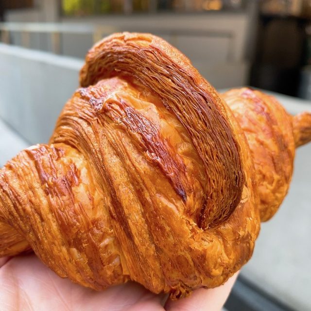 SAISON bakery&coffee クロワッサン