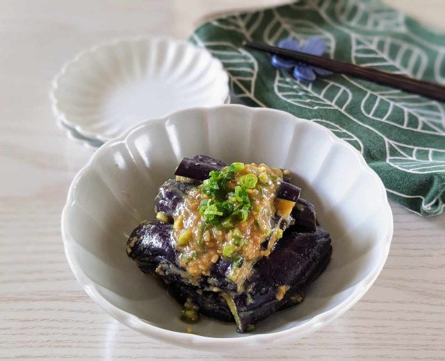 なすの胡麻味噌和え