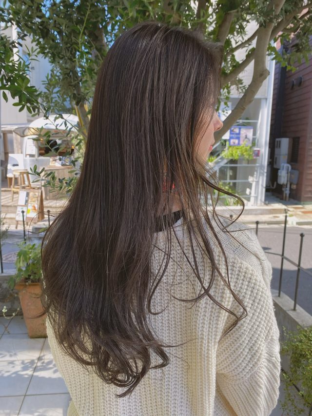 ロングヘアの女性
