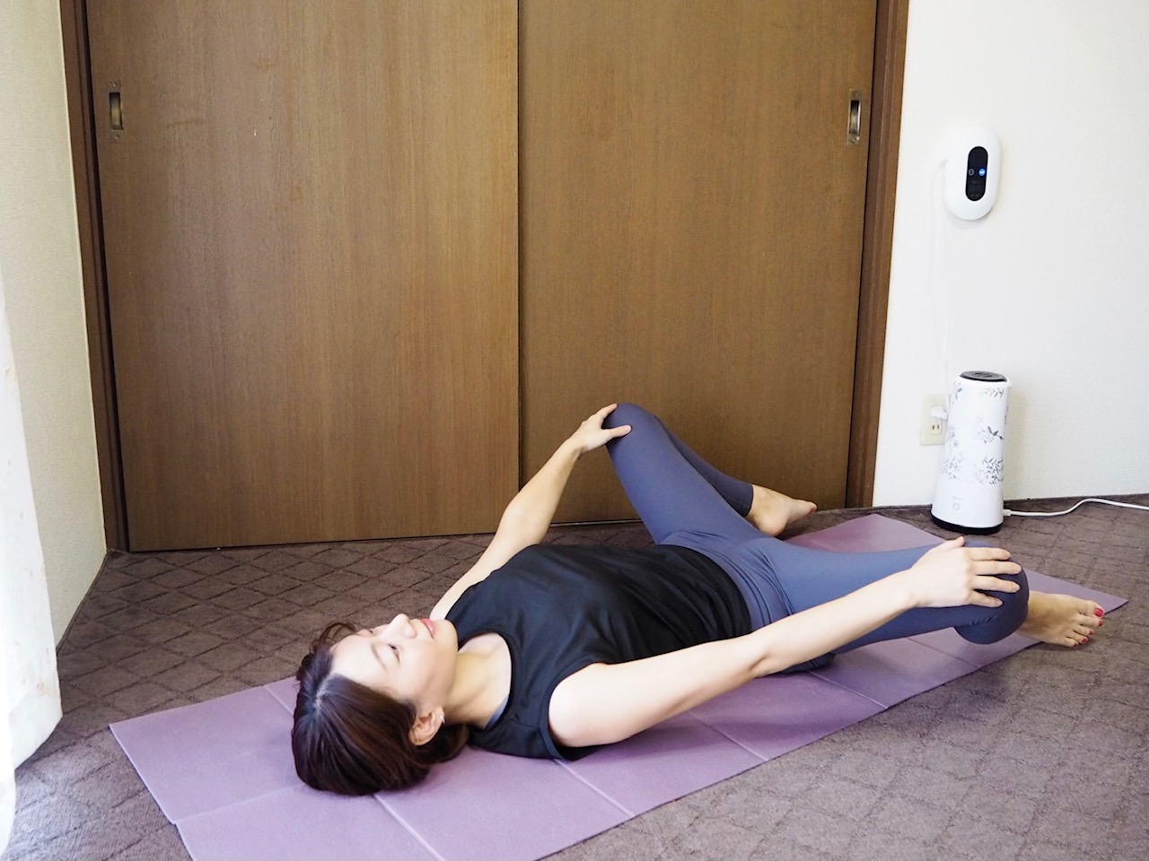 【運動不足を感じたら！】「股関節の動きをよくする」ひざまわしストレッチ
