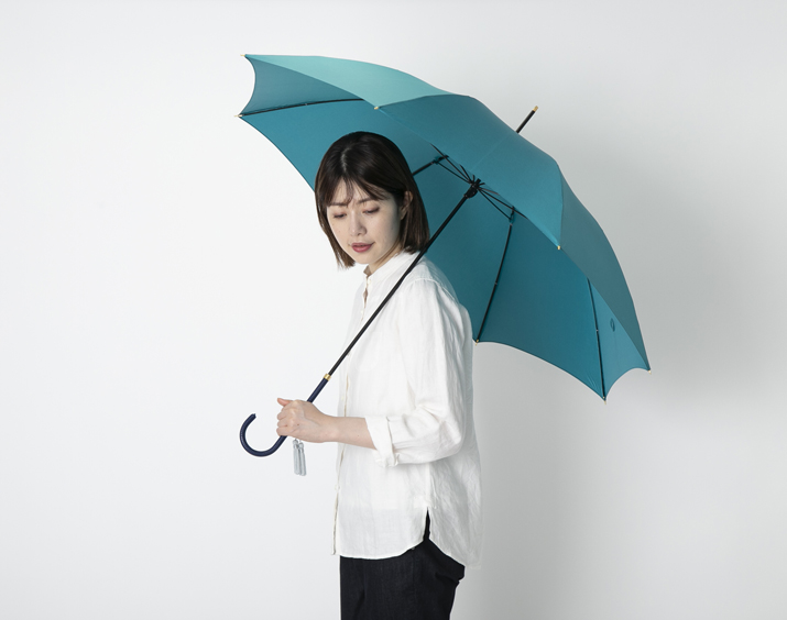 雨の日を明るく！上品でスマートな日本製長傘「スマートブレラ ロング」