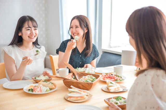 会食