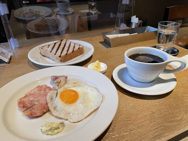小川珈琲堺町錦店の朝食
