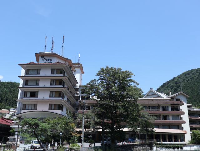 旅館の外観