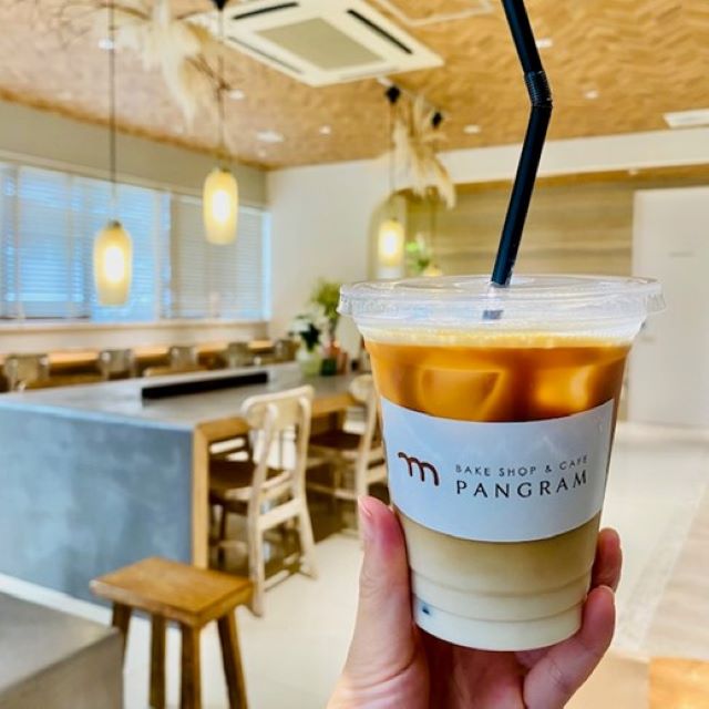 コーヒーと店内