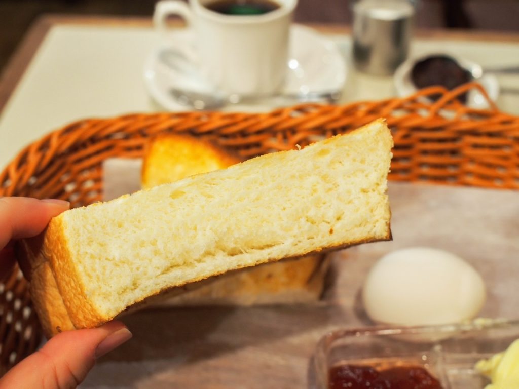厚切りトースト