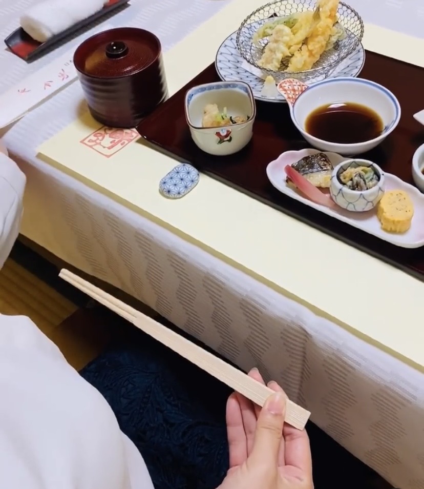 割りばしの割り方