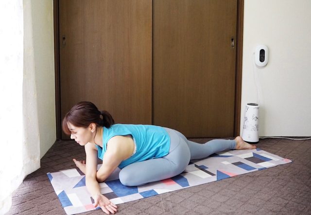 肩回りストレッチ6