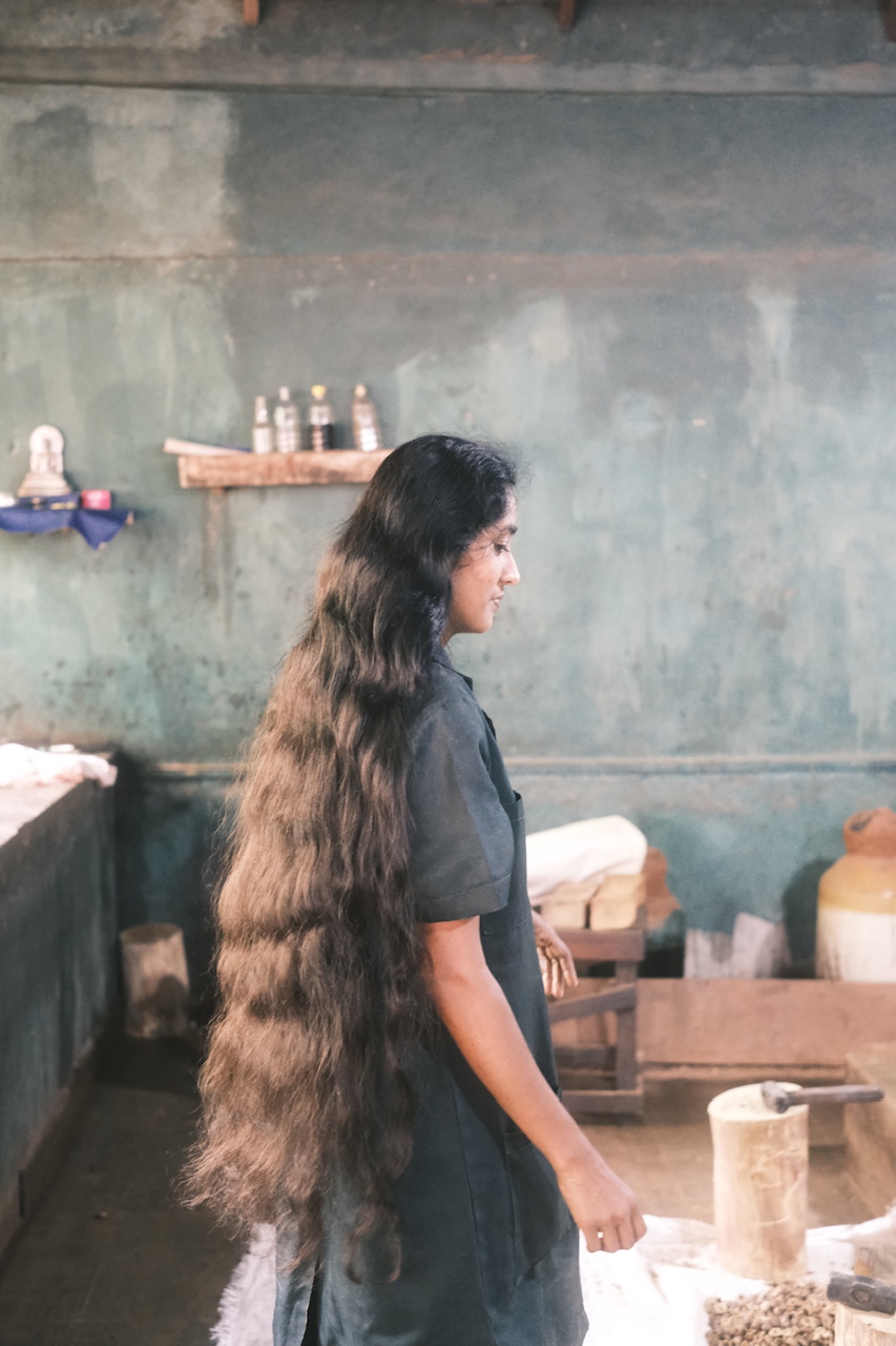 スリランカで発見！ロングヘアを美しく保つ「アーユルヴェーダ的ヘアケア」
