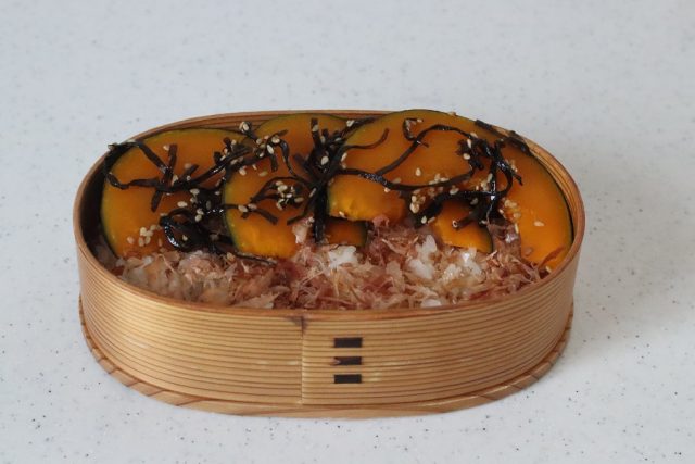 2品弁当の詰め方
