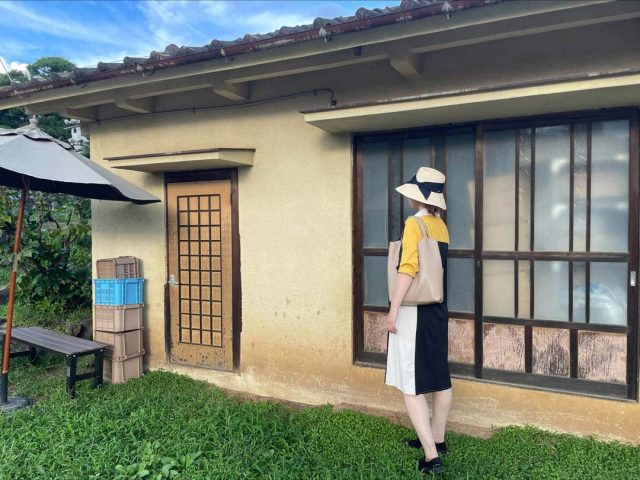 kauliina(カウリーナ)の「軽量 肩にかけやすい Vカットトートバッグ」