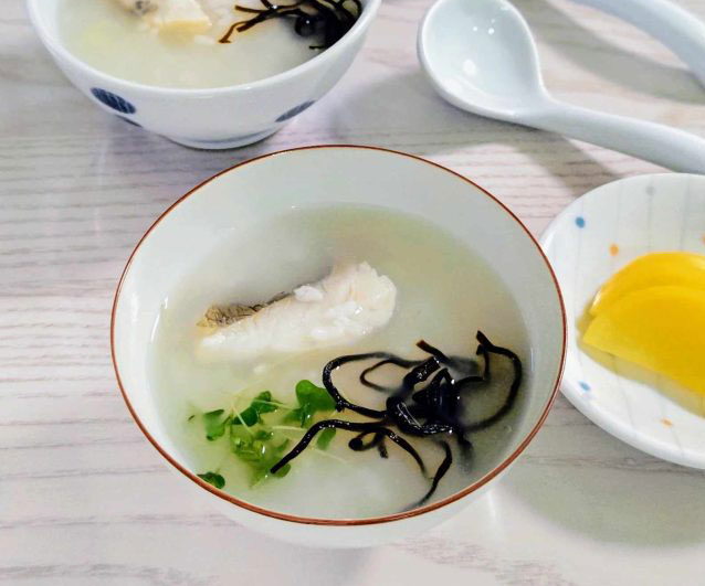 遅く起きた休日の朝に。温まる「朝粥（がゆ）」の作り方