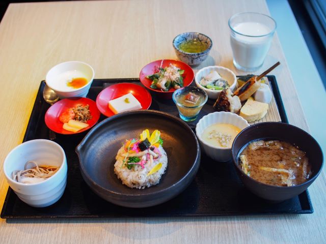 品数豊富な朝食