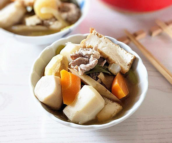 栄養満点！たっぷり食べたい秋の味覚「いもたき」の作り方