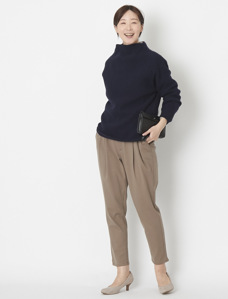 WESTWOOD OUTFITTERS/きれいめ無地のタックテーパードパンツ