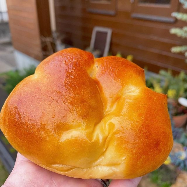 甘くて濃厚♪「クリームパン」が美味しいベーカリー3選