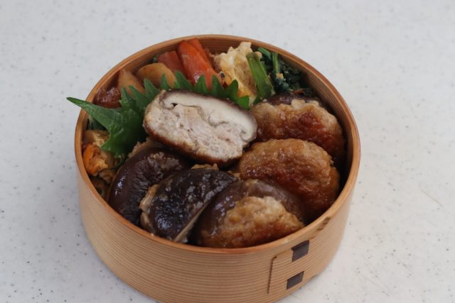 2品弁当の詰め方