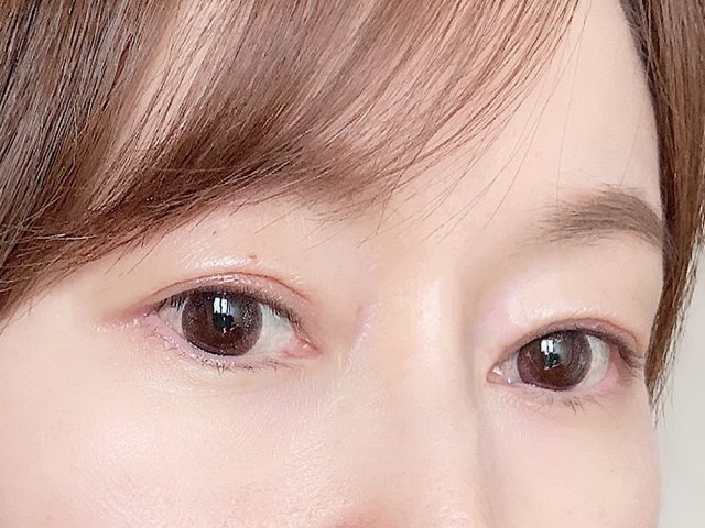 ベージュメイクの目元