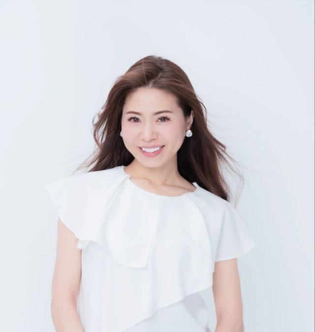 メグローサさんプロフィール
