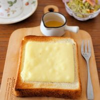 贅沢チーズトースト