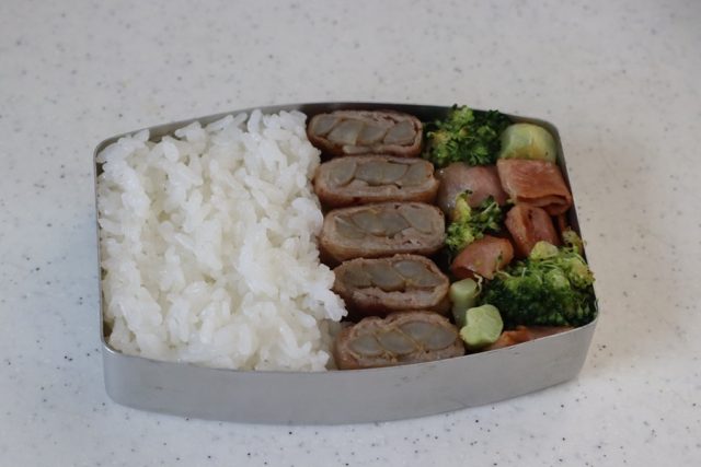 2品弁当の詰め方