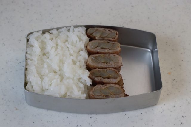 2品弁当の詰め方
