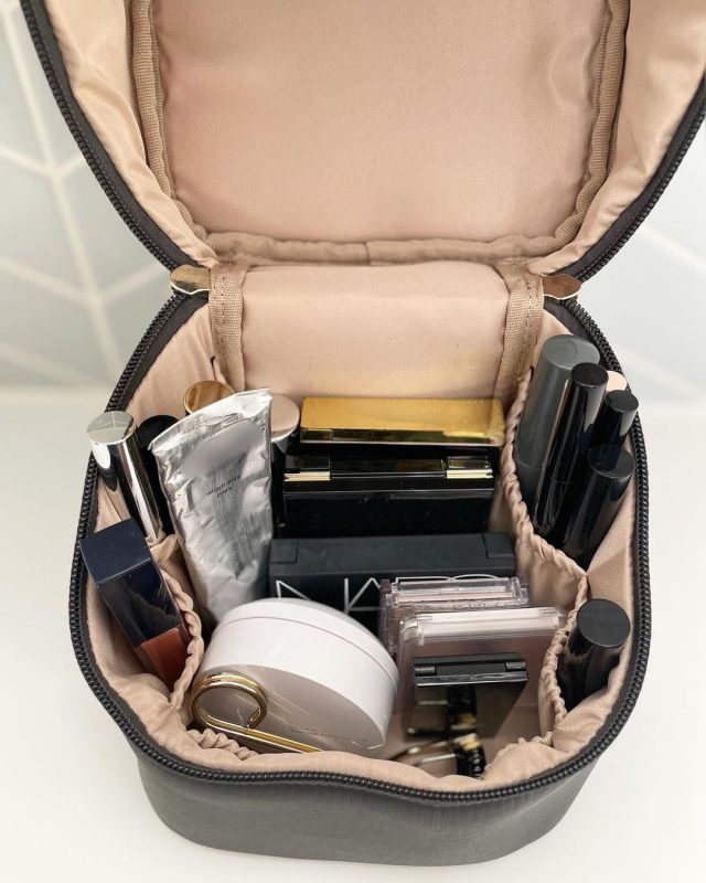 bon moment 整理ができる化粧ポーチ バニティ型