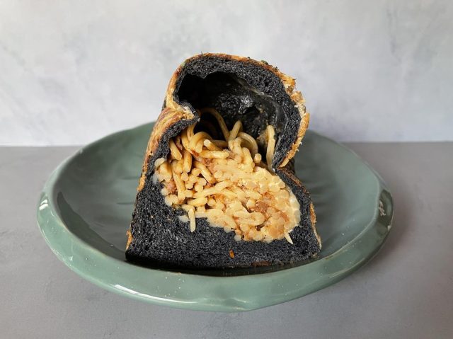 ベーカリーキッチンFIROのジャージャー麺キューブ