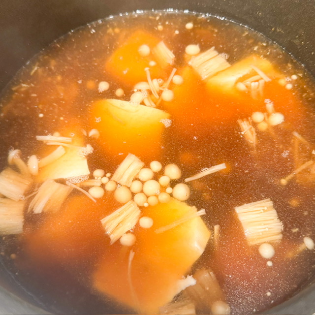 豆腐とえのきのサンラータン風スープ