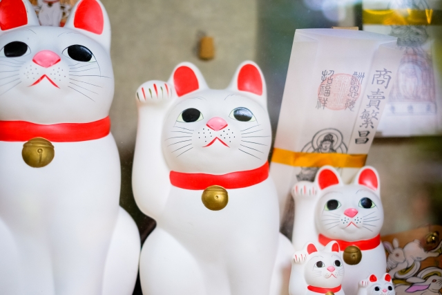 まねきねこ