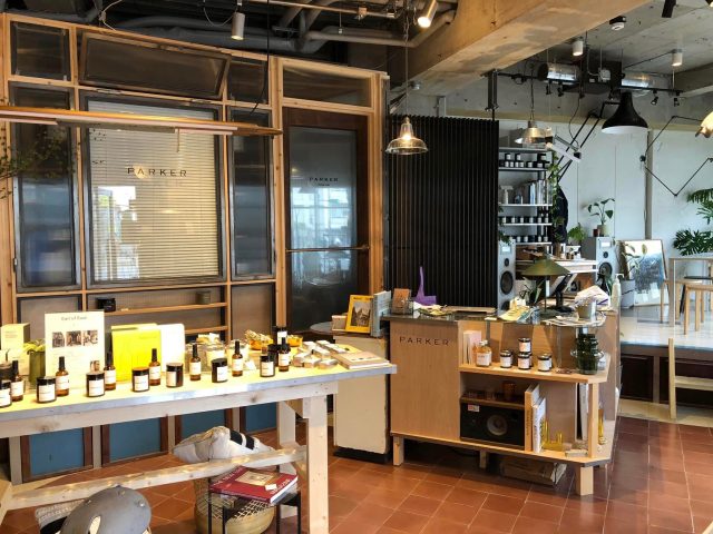 新宿「PARKER」店内