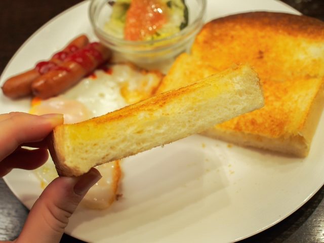 こんがり焼いたトースト