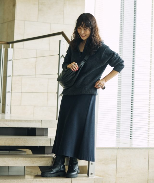 「UNIQLOのニット」おしゃれコーデ