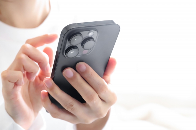 災害時に気をつけたい「スマホ・携帯電話」の使い方マナー