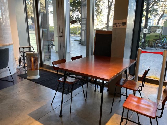 パーニスダヴィンチ 店内イートイン