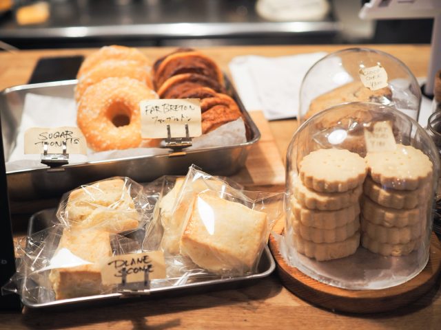 DIMLIGHT ESPRESSO ドーナッツと焼き菓子