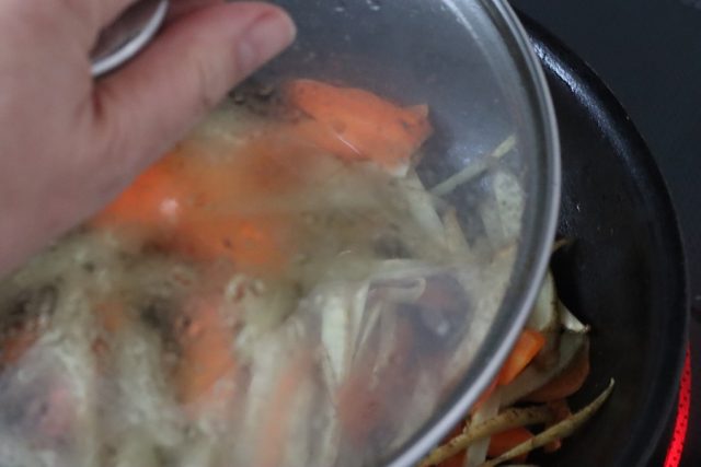 フライパンのふた