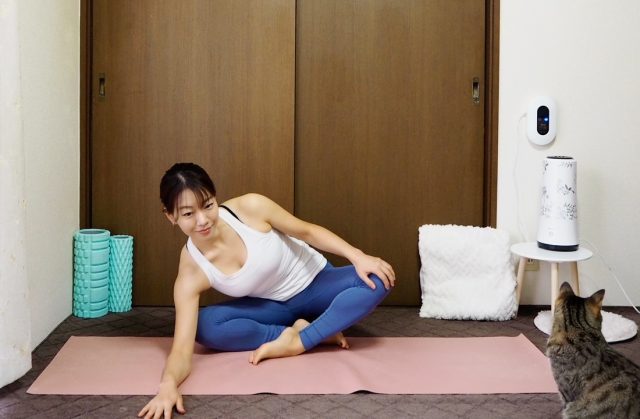 股関節のストレッチ