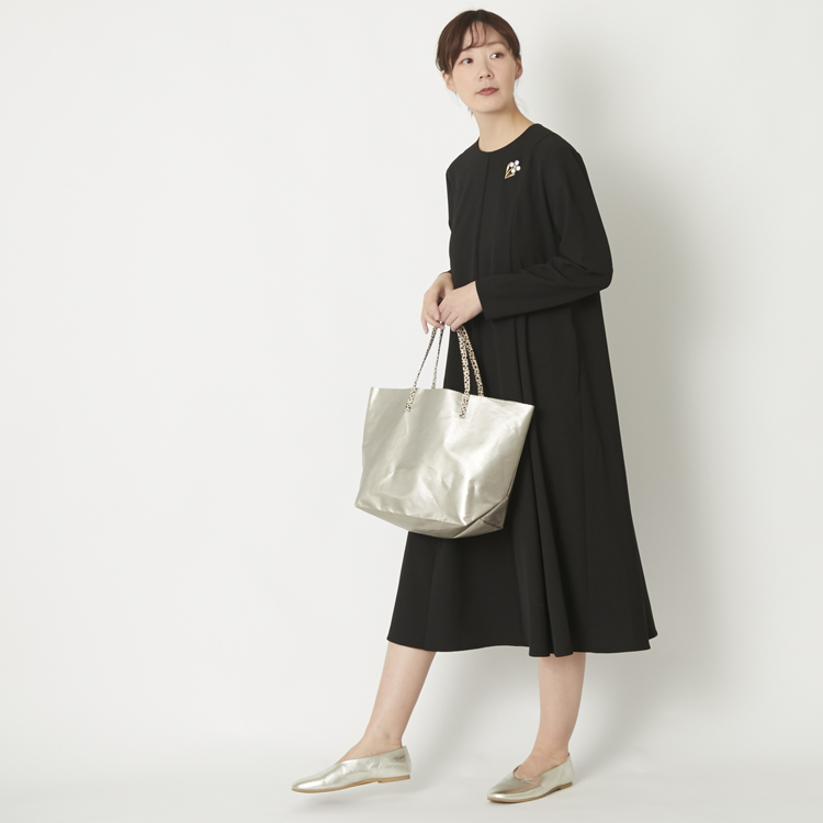 STELLA CIFFON/ウォッシャブルポリエステルのワンピース