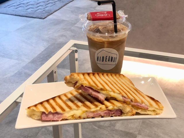 【代々木】「HIDEAWAY」ホットサンドとコーヒー