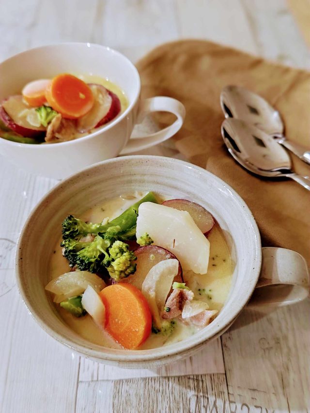 豆乳根菜スープ