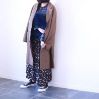 「スニーカー」コーデ
