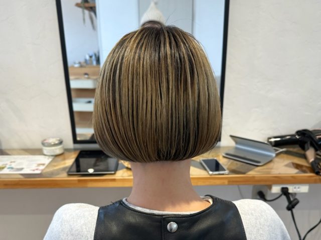 ヘアブリーチした髪