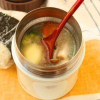 「野菜とベーコンの塩麹スープ」
