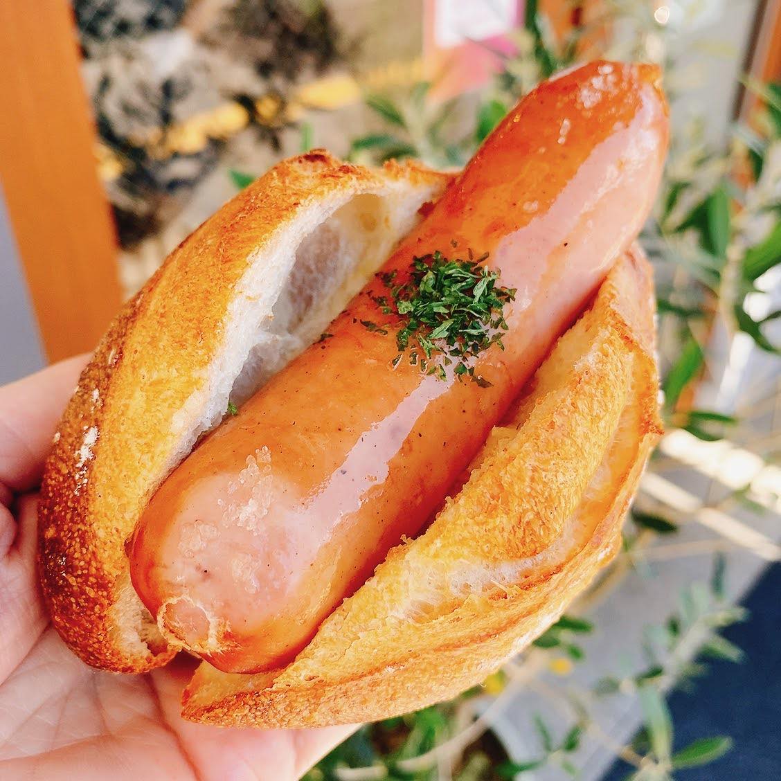 【神奈川・平塚】駅から徒歩30秒！小ぶりで秀逸なパンが並ぶ「Boulangerie Ahab」