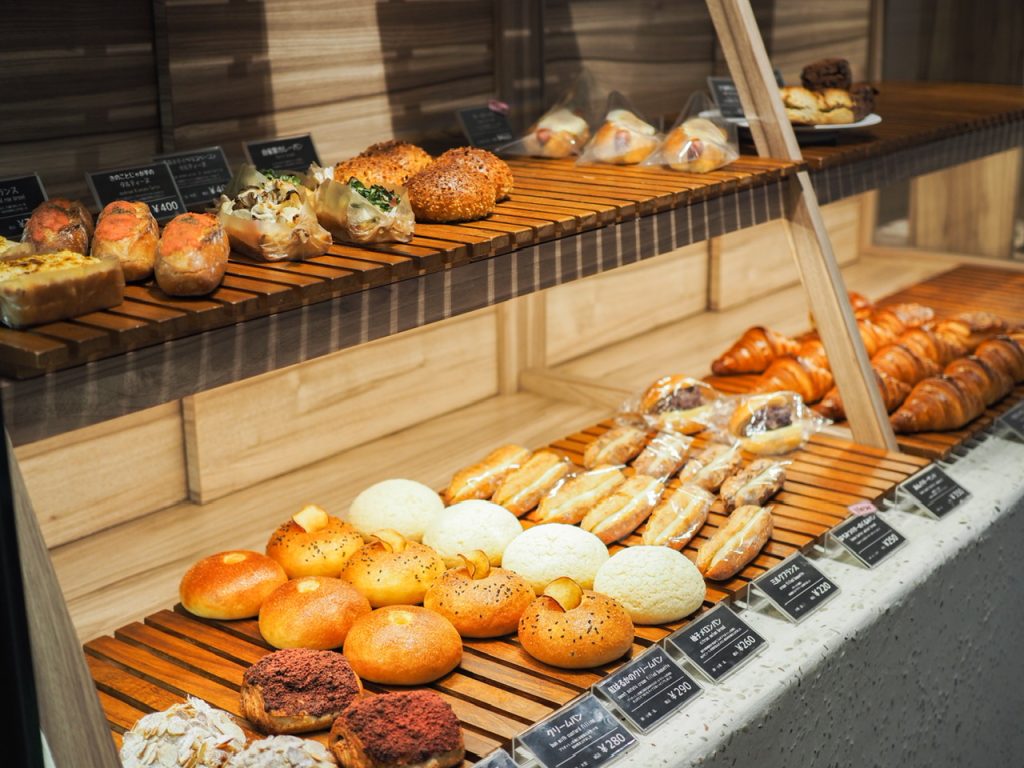 夕陽ヶ丘食堂 パン